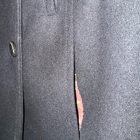 Double breasted black Peacoat w/tortoise buttons - Picture 9 of 13